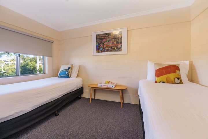 Room 6 of 26