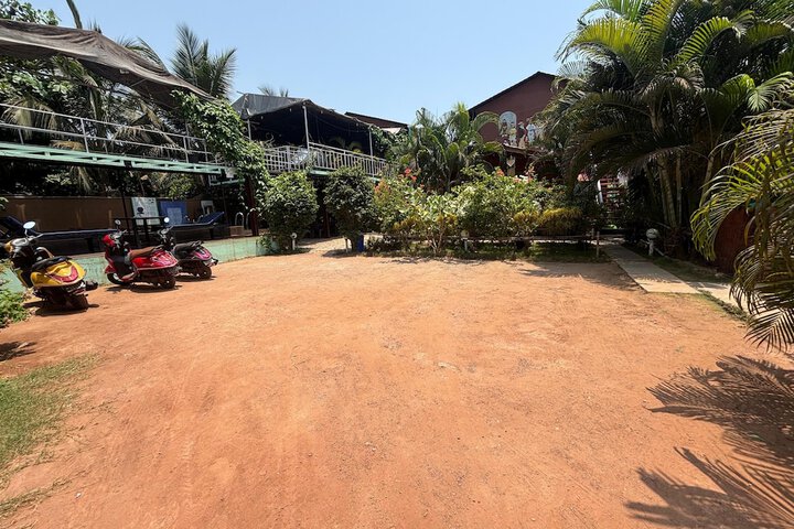 Property Grounds 30 of 45
