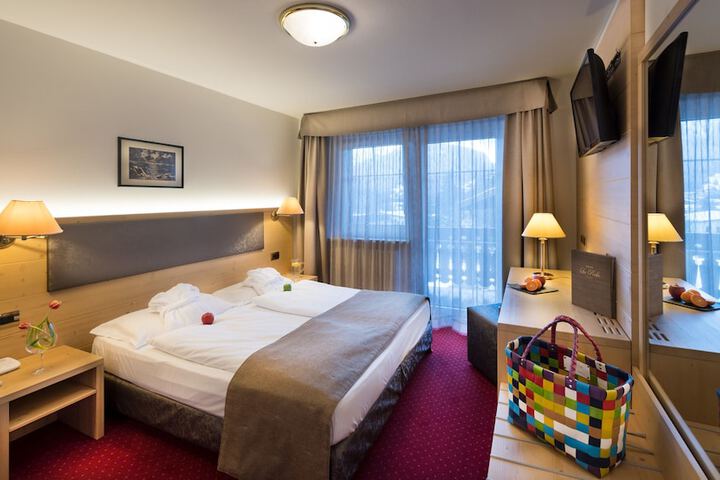 Room 5 of 39
