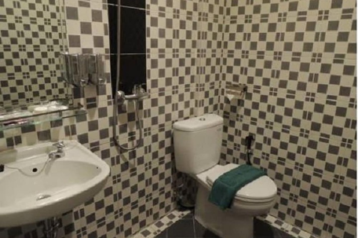 Room 20 of 40