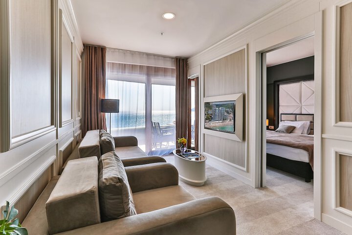 Room 25 of 45