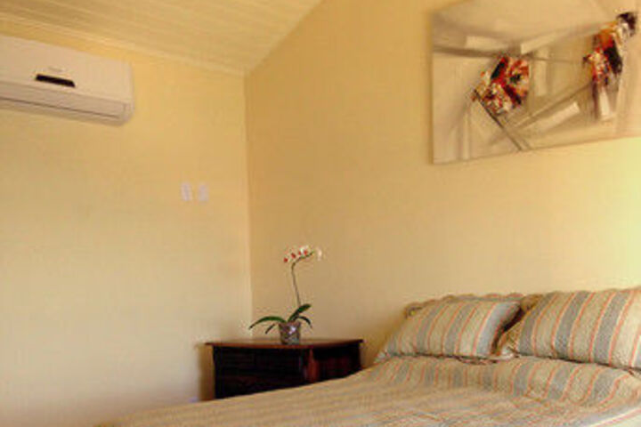 Room 36 of 82