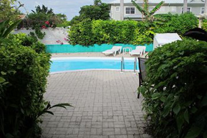 Pool 38 of 41