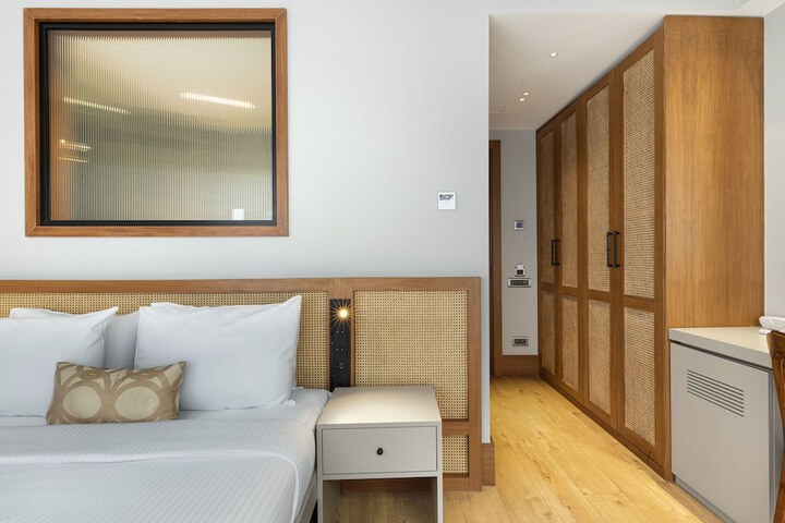 Room 17 of 41
