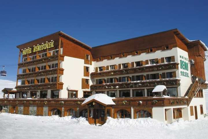 Hotel 15 of 15