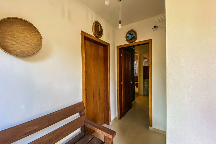 Room 33 of 50