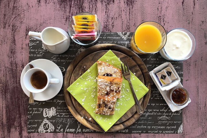 Breakfast/Coffee Service 50 of 57