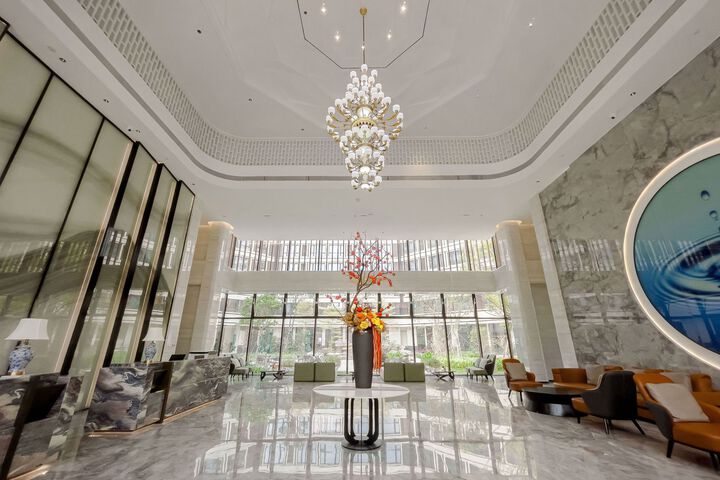 Hotel Interior 5 of 12