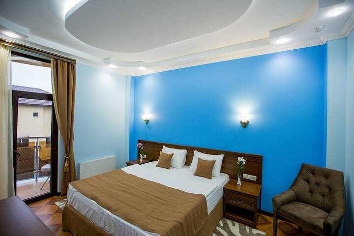 Room 20 of 54