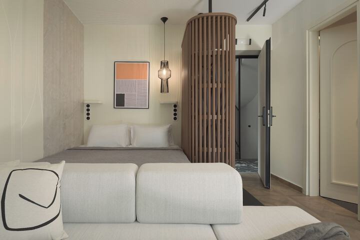 Room 14 of 55