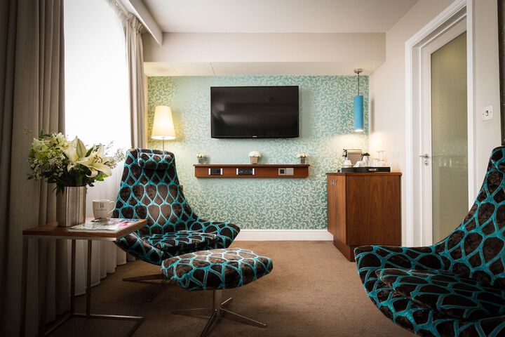 Room 38 of 75