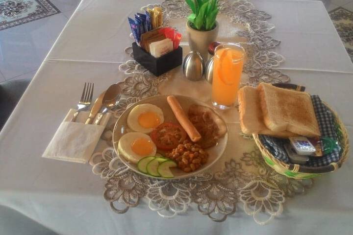 Breakfast/Coffee Service 16 of 18