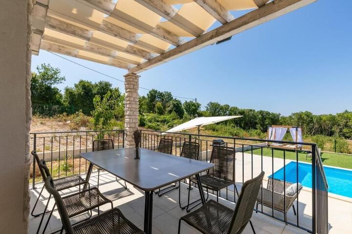 Terrace/Patio 98 of 194