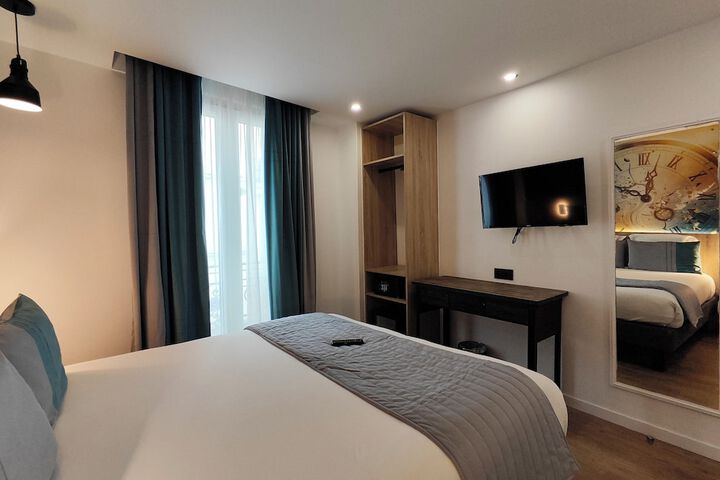 Room 30 of 57