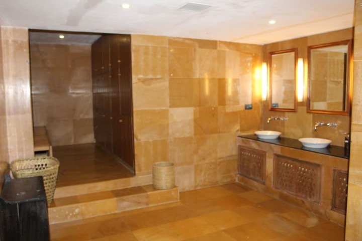 Bathroom Photo