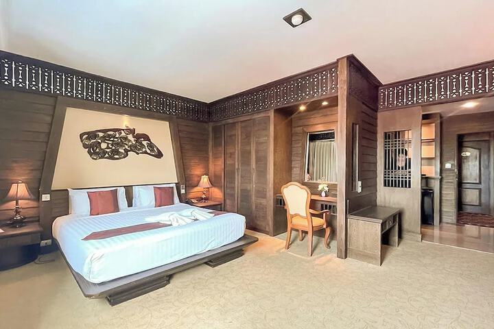 Room 22 of 76