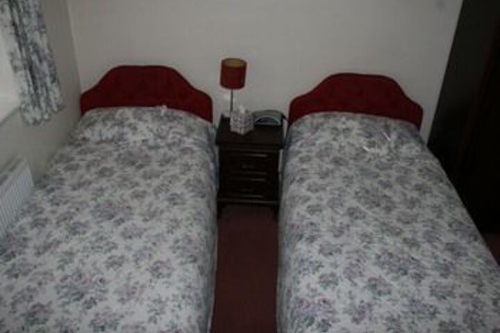 Room 10 of 24