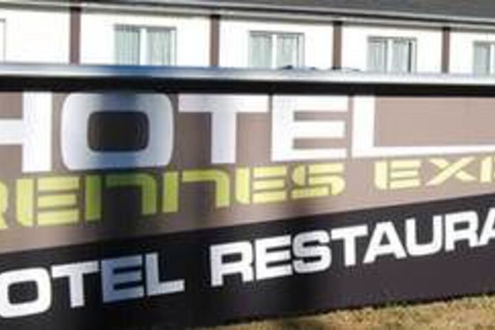 Hotel 11 of 15