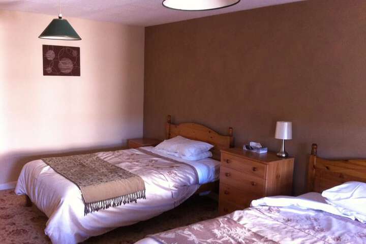 Room 3 of 18