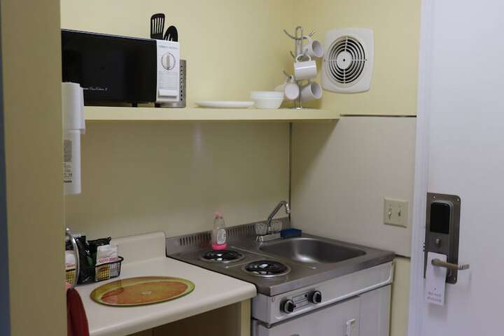 Standard Double Room (11 of 16)