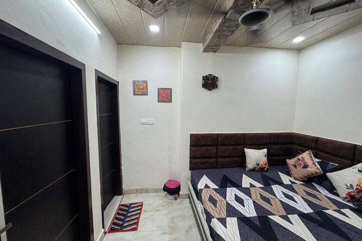 Room 26 of 36