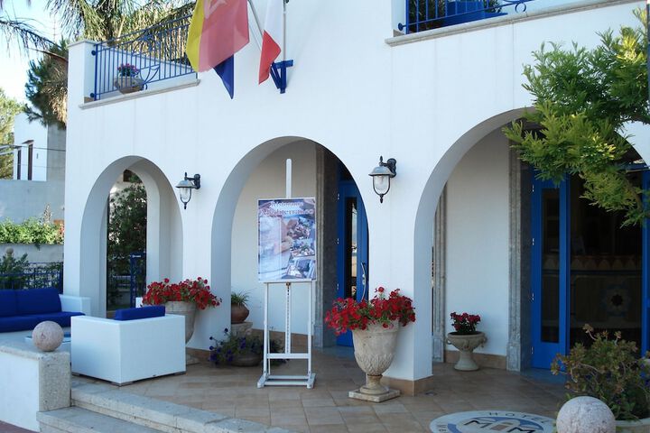 Hotel 40 of 44