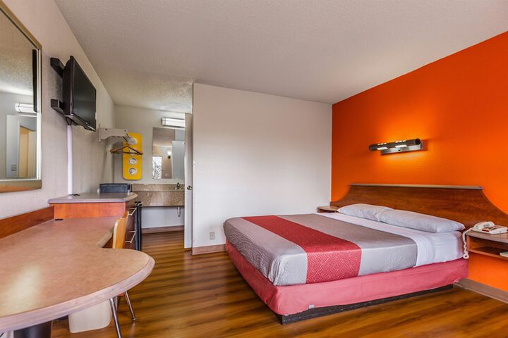 1 Double Bed (6 of 11)