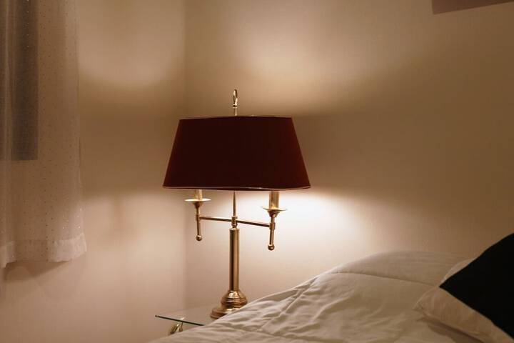 Room 6 of 20