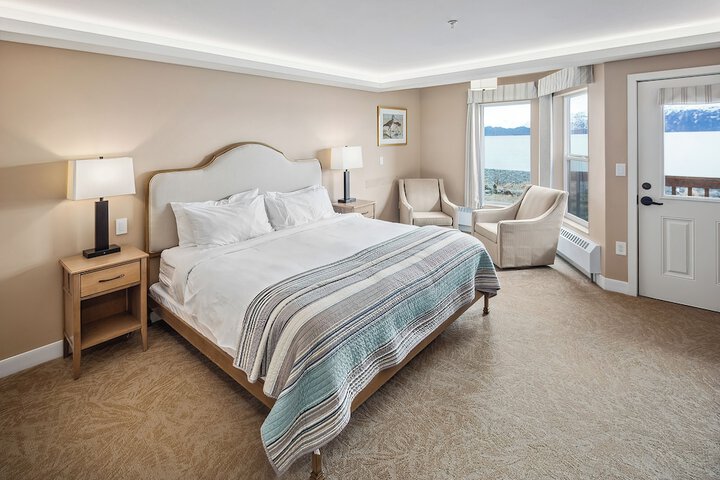 Room 104 of 184