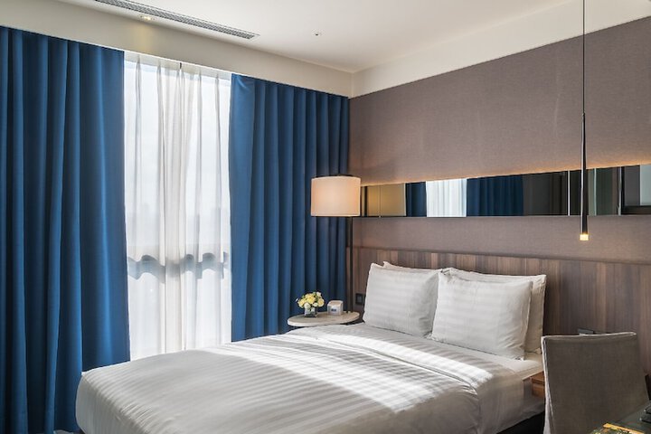 Room 56 of 108