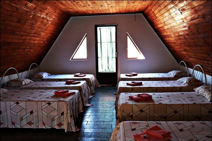 Room 11 of 68