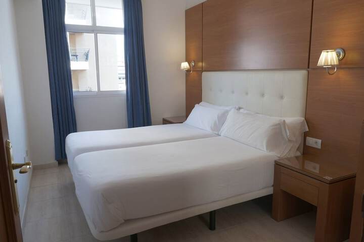 Room 6 of 22