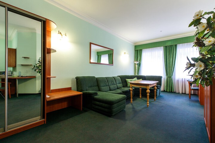 Room 21 of 51