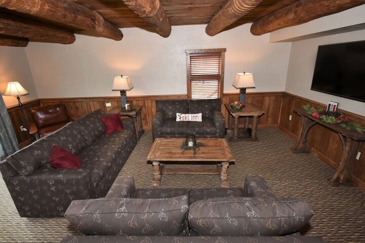 1 Bedroom Mountain Deluxe Villa King Bed Sofa (93 of 108)