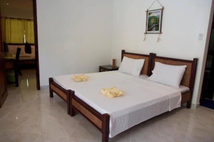 Room 10 of 61