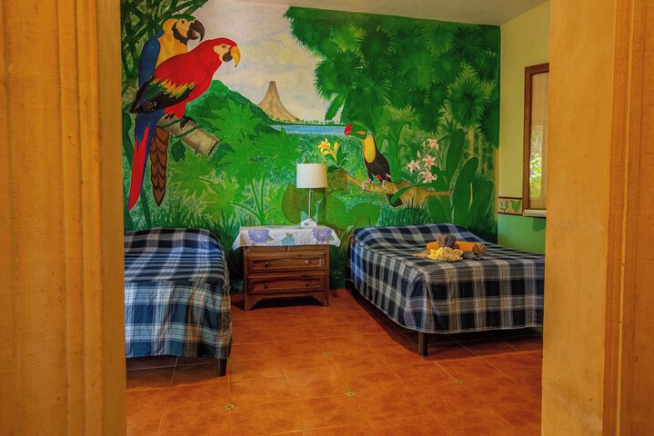 Room 15 of 160