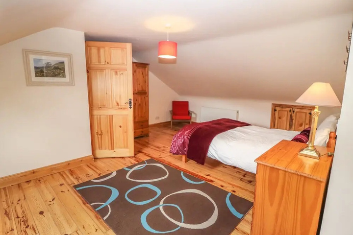 Oak Tree Lodge