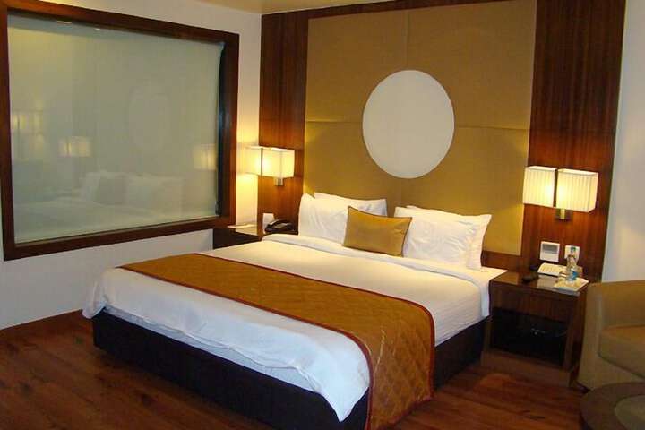 Room 6 of 46