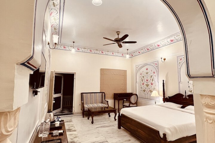 Room 45 of 140