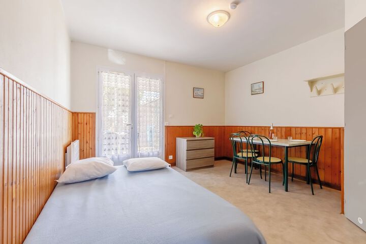 Room 47 of 109