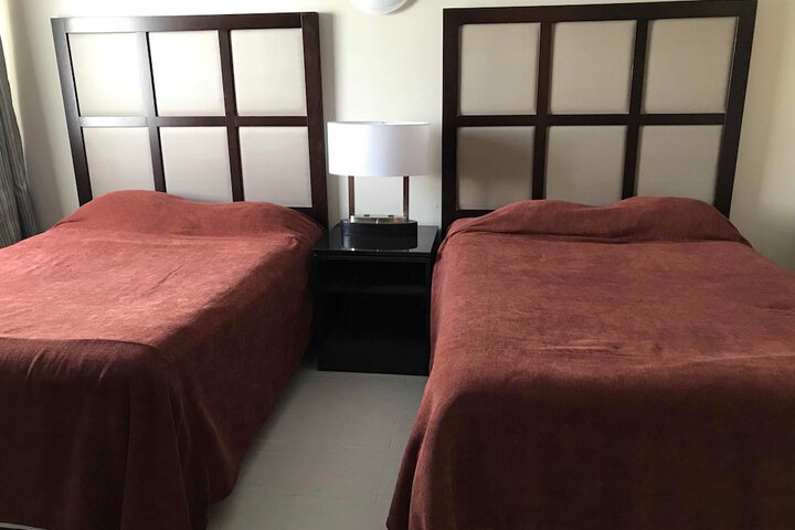 Room 6 of 21