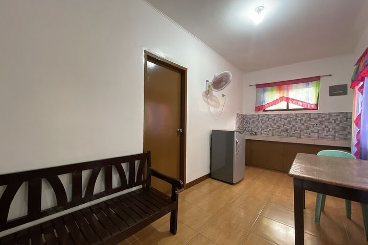 Room 110 of 200
