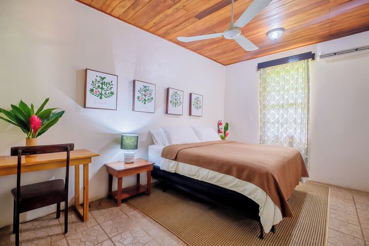 Room 20 of 160