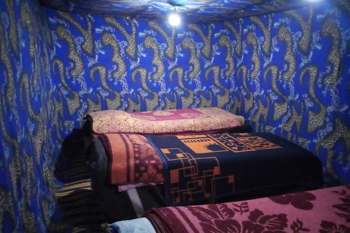 Room 3 of 43