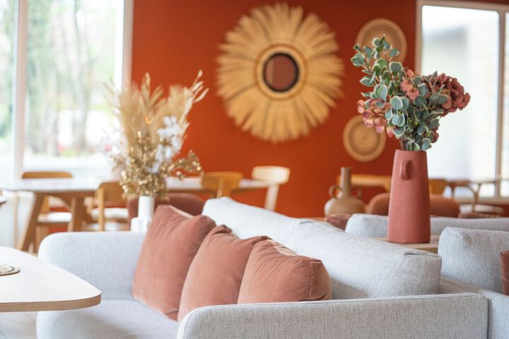 Guest Lobby
