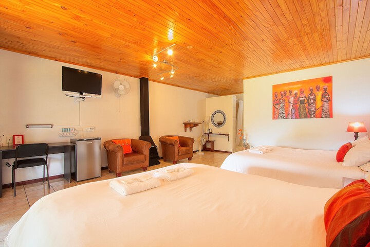 Room 3 of 56