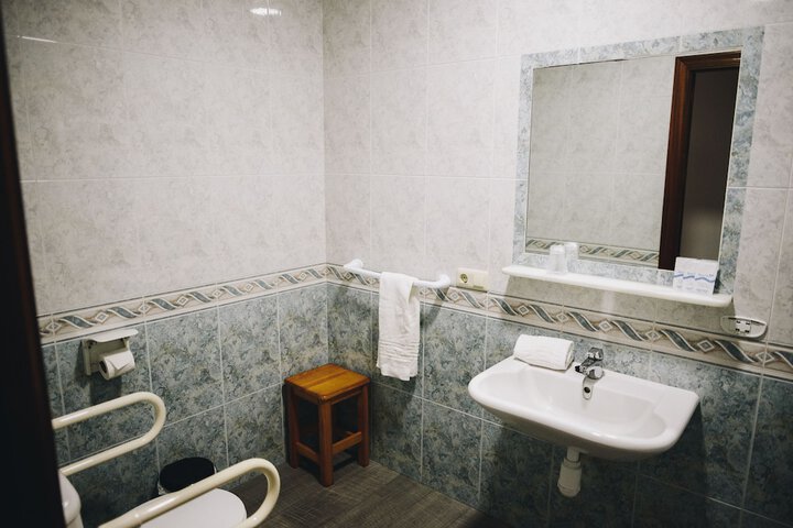 Room 56 of 89