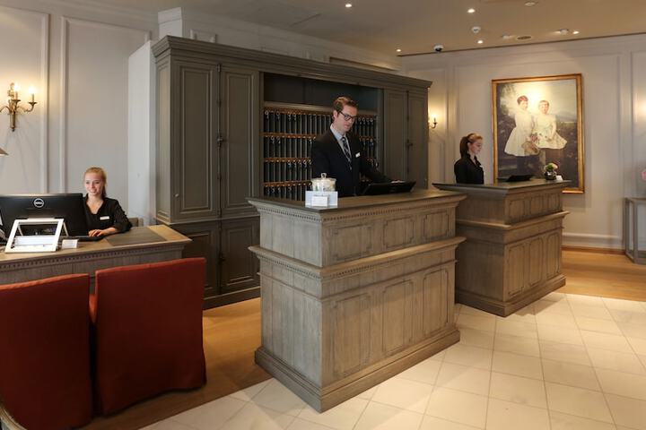 Lobby Entry