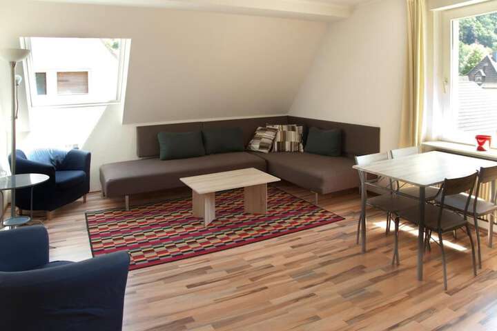 Room 34 of 60