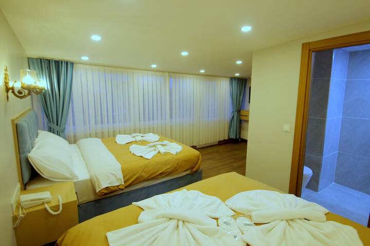 Room 6 of 87